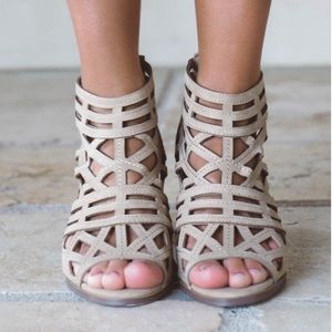 “Late Arrival” Peep Toe Heels